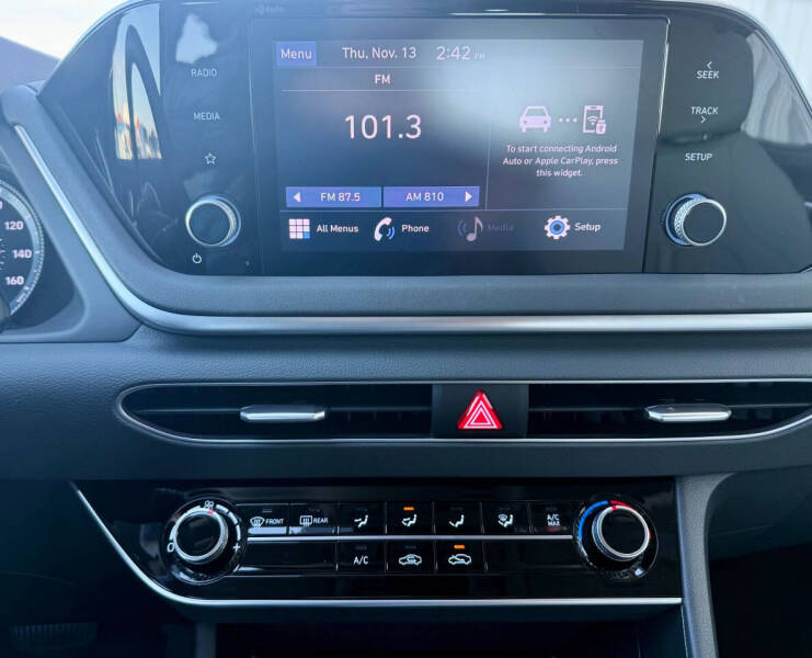 2023 Hyundai Sonata SE