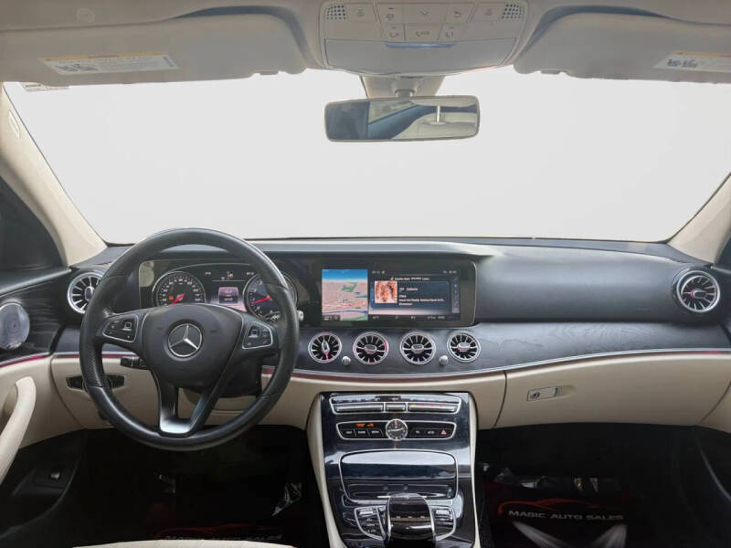 2017 Mercedes-Benz E-Class E 300 4MATIC