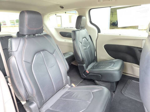 2018 Chrysler Pacifica Touring L