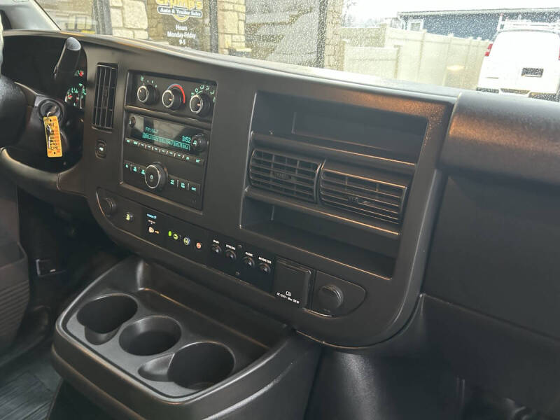 2017 Chevrolet Express 2500