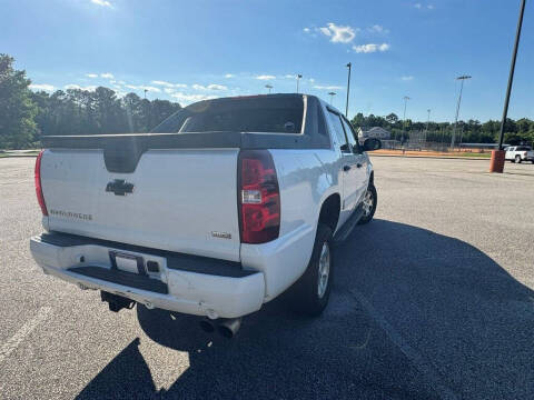 2009 Chevrolet Avalanche LS