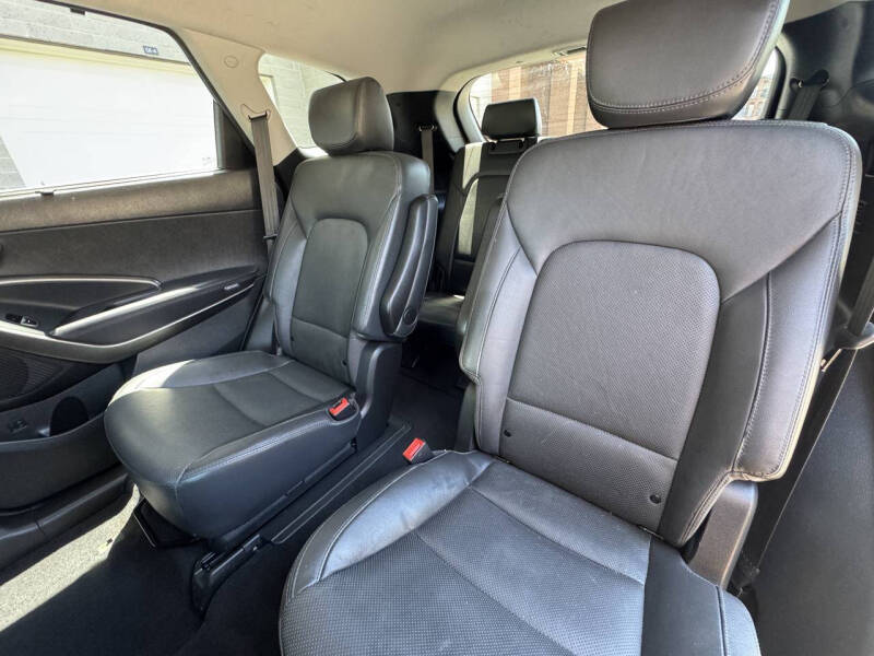 2017 Hyundai Santa Fe