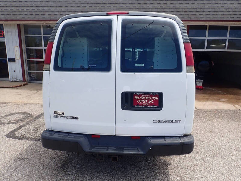 2000 Chevrolet Express G3500