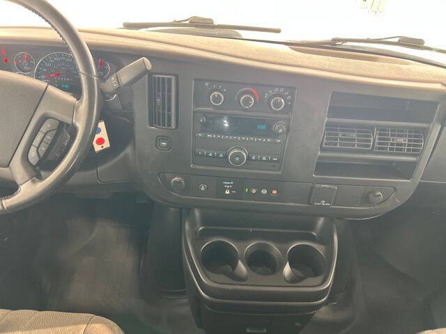 2021 GMC Savana 2500