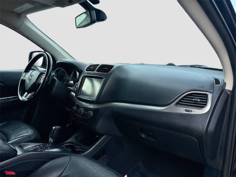 2020 Dodge Journey Crossroad