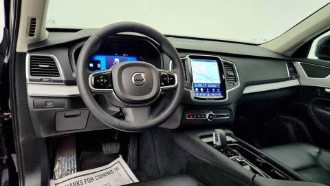 2024 Volvo XC90 B5 Core Bright Theme