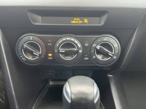 2016 Mazda MAZDA3 i Touring