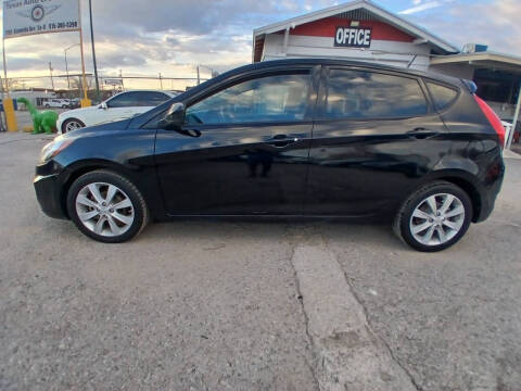 2012 Hyundai Accent SE