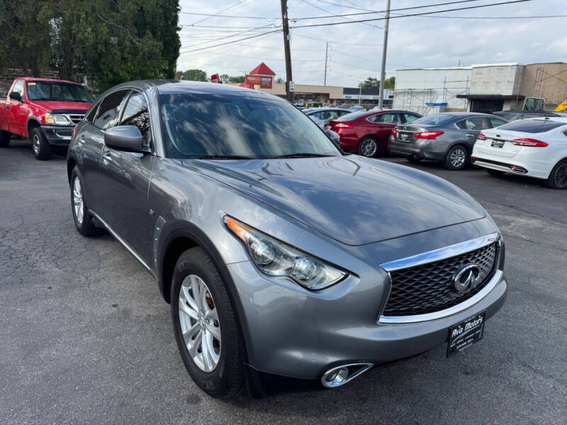 2017 Infiniti QX70