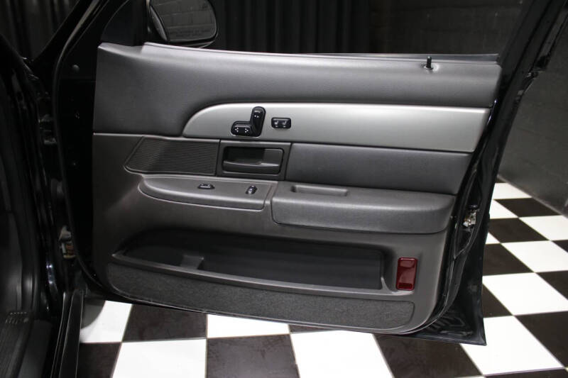 2004 Mercury Marauder