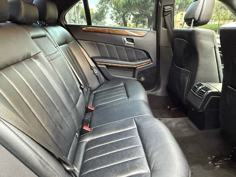 2011 Mercedes-Benz E-Class E 550 Luxury