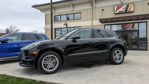 2020 Porsche Macan for sale at Auto Assets in Powell OH