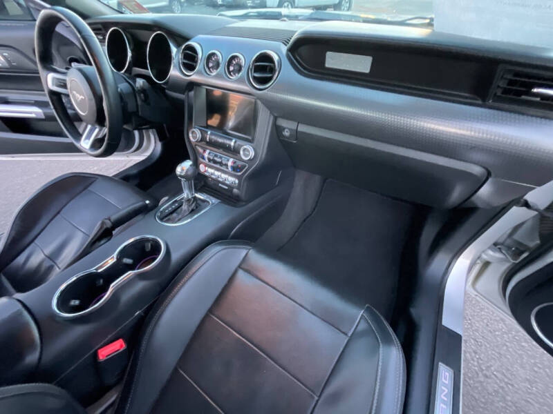 2016 Ford Mustang EcoBoost Premium