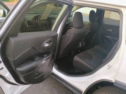 2019 Jeep Cherokee Latitude