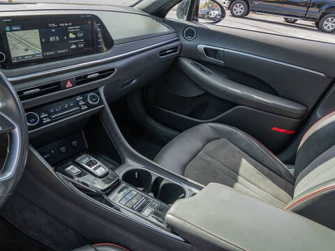 2021 Hyundai Sonata SEL Plus