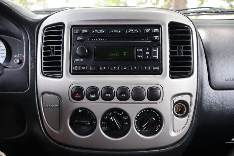 2005 Ford Escape Limited