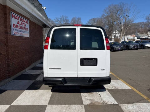 2019 Chevrolet Express 2500