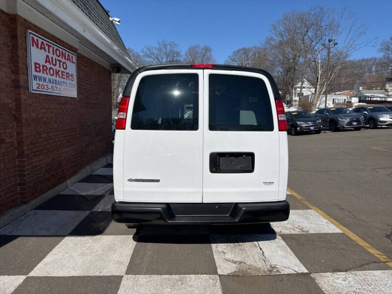 2019 Chevrolet Express 2500