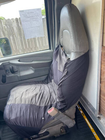 2004 GMC Savana 3500