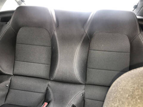 2015 Ford Mustang V6