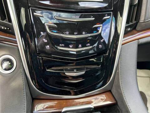 2020 Cadillac Escalade Premium Luxury