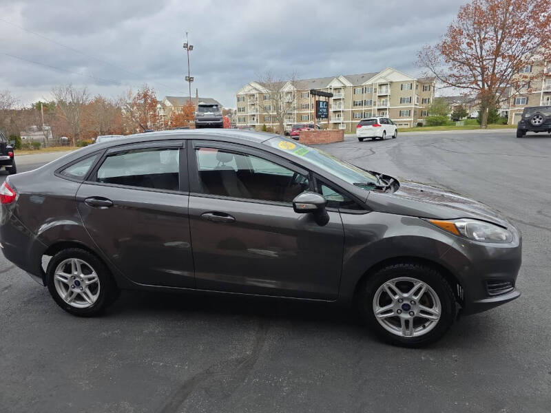 2017 Ford Fiesta SE