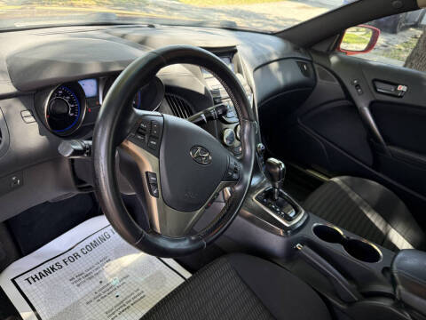 2013 Hyundai Genesis Coupe 2.0T Premium