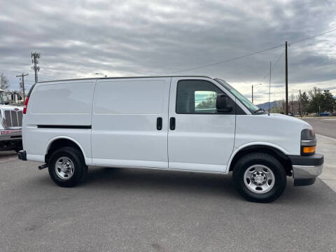 2020 Chevrolet Express 2500