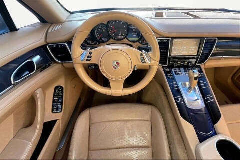 2012 Porsche Panamera