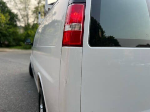 2018 Chevrolet Express 2500