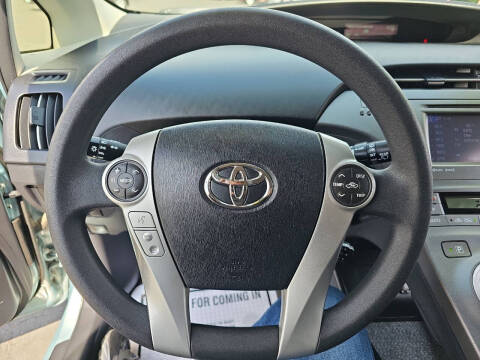 2013 Toyota Prius Two
