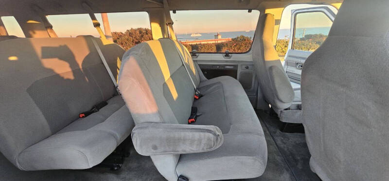 2012 Ford E-Series E-350 SD XLT