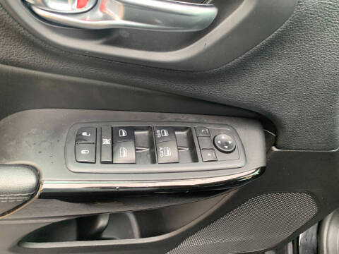 2020 Jeep Cherokee Altitude