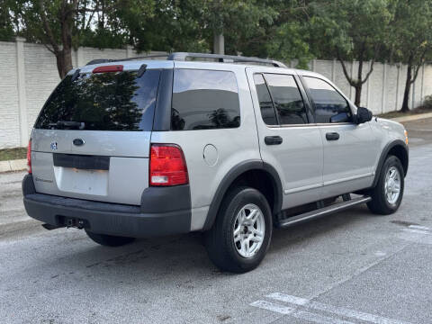2003 Ford Explorer XLS