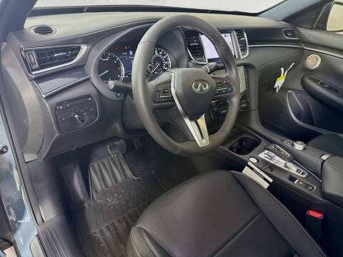 2025 Infiniti QX50 Sport