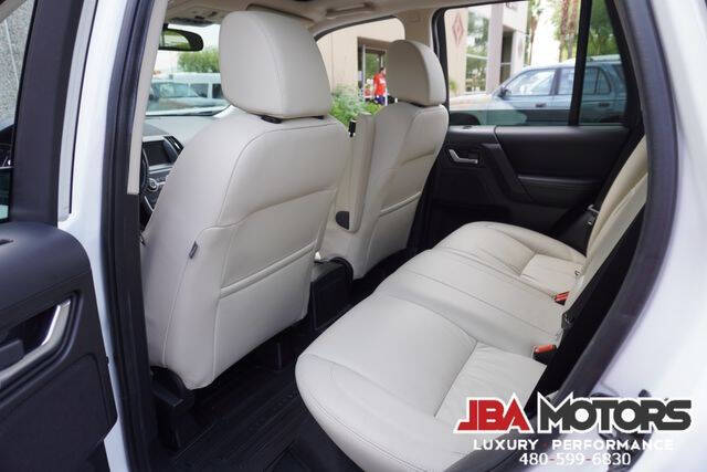 2015 Land Rover LR2 HSE LUX