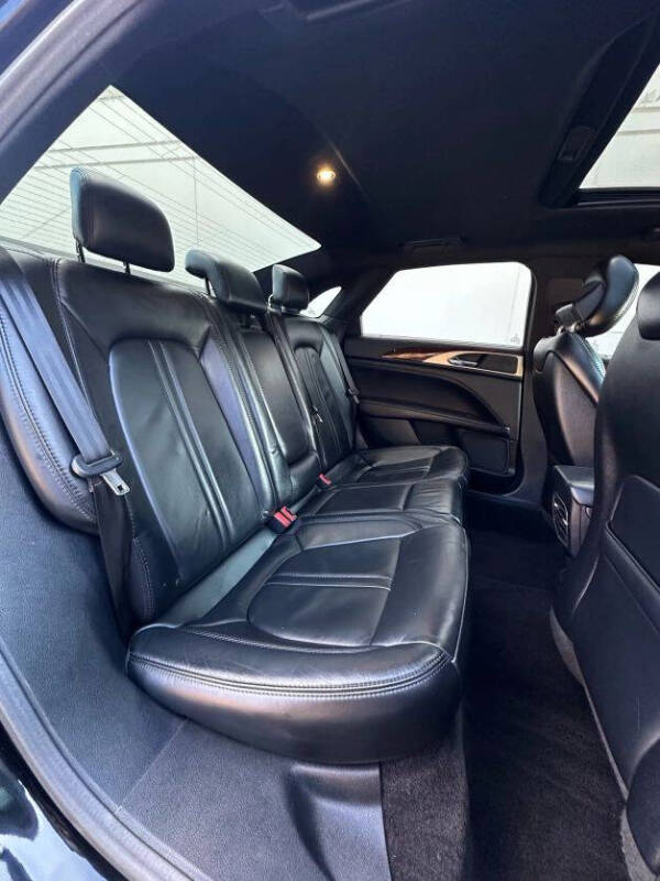 2017 Lincoln MKZ Select