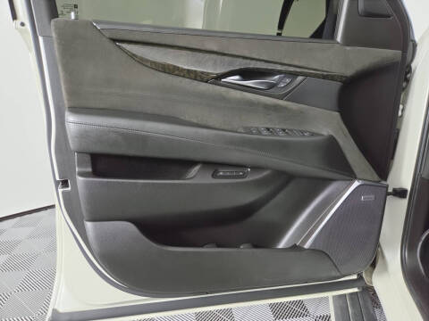2015 Cadillac Escalade Platinum