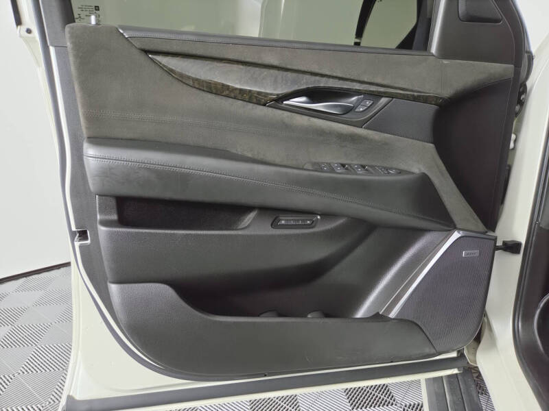 2015 Cadillac Escalade Platinum