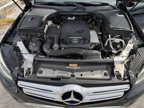 2017 Mercedes-Benz GLC GLC 300