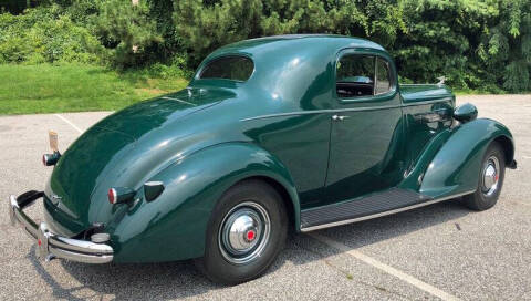 1937 Packard 120