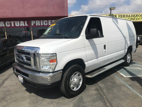 2012 Ford E-Series Cargo for sale at Sanmiguel Motors in South Gate CA
