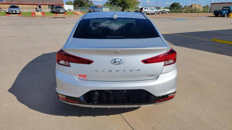 2019 Hyundai Elantra