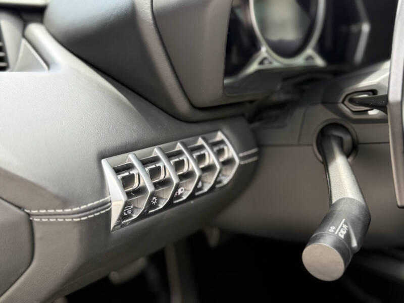 2013 Lamborghini Aventador LP 700-4