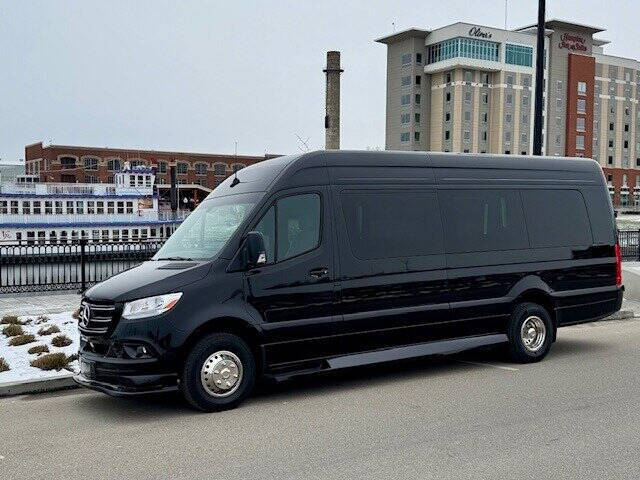 2024 Mercedes-Benz Sprinter 3500XD
