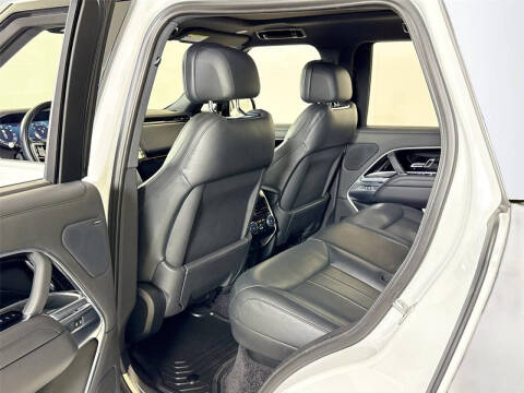 2023 Land Rover Range Rover P530 SE