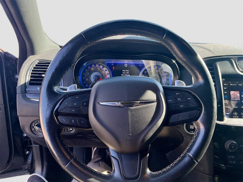 2022 Chrysler 300 S V6