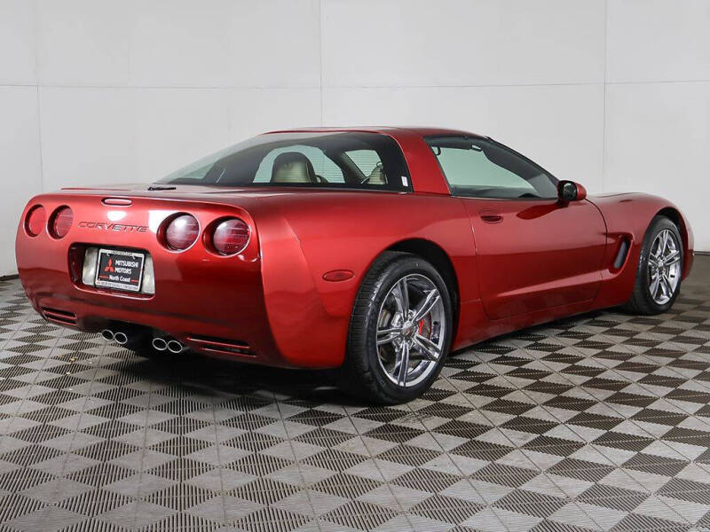2004 Chevrolet Corvette