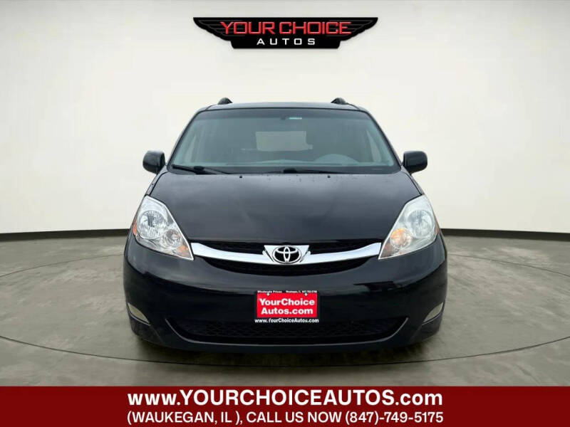 2010 Toyota Sienna XLE