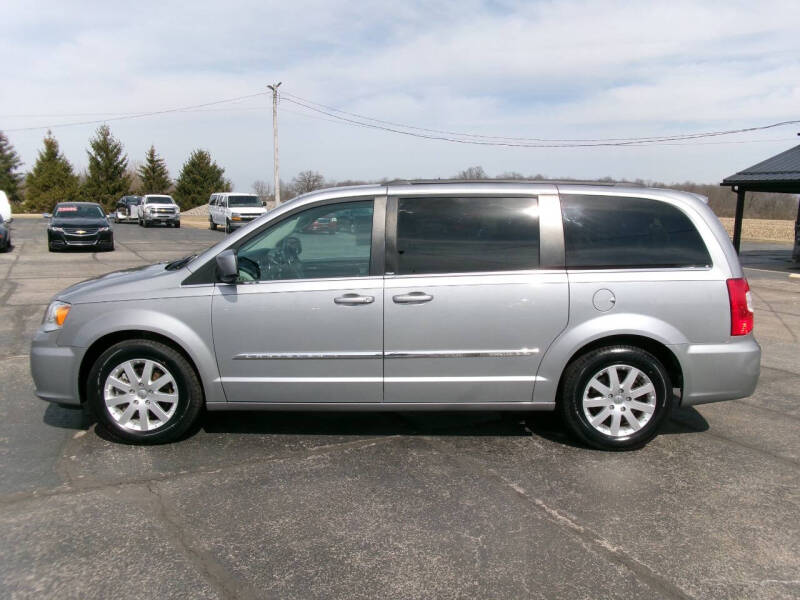 2014 Chrysler Town and Country for sale at Bryan Auto Depot in Bryan OH